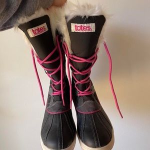 totes snow boots